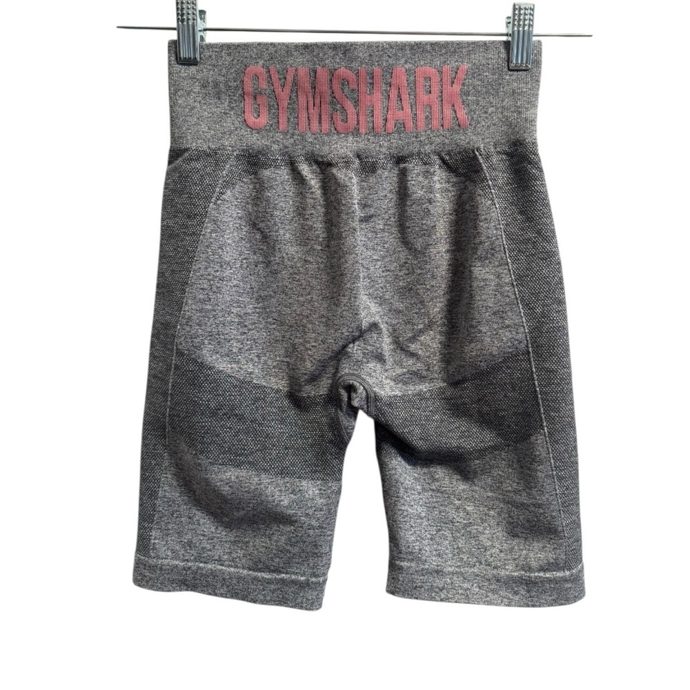 Gymshark Seamless High-Waisted Biker Shorts Gray Pink Logo Size M